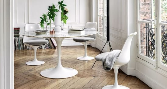 chaises-tulip-meubles-concept